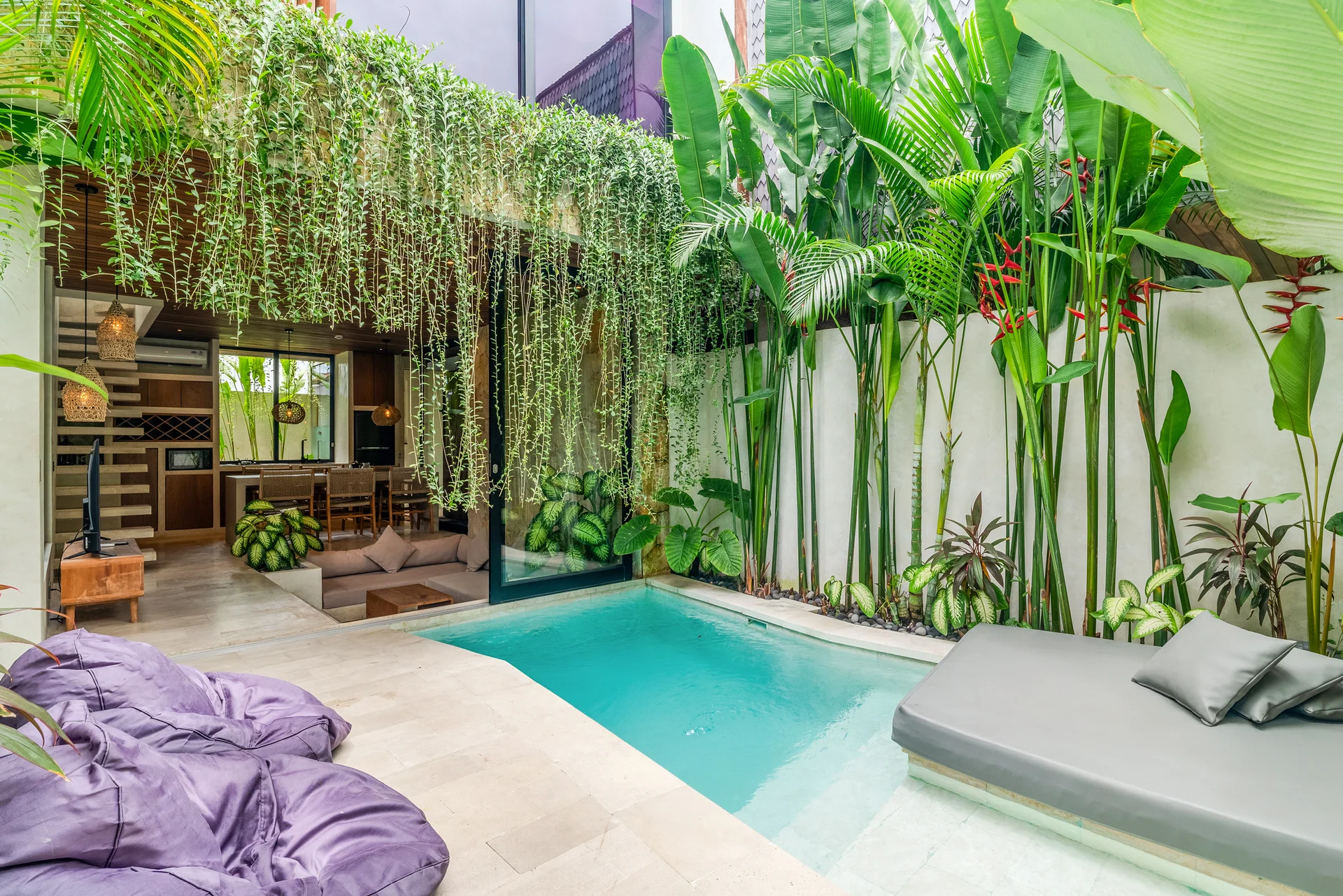 Blacksand Villas Echo Beach Canggu, Modern Tropical Villas in Canggu