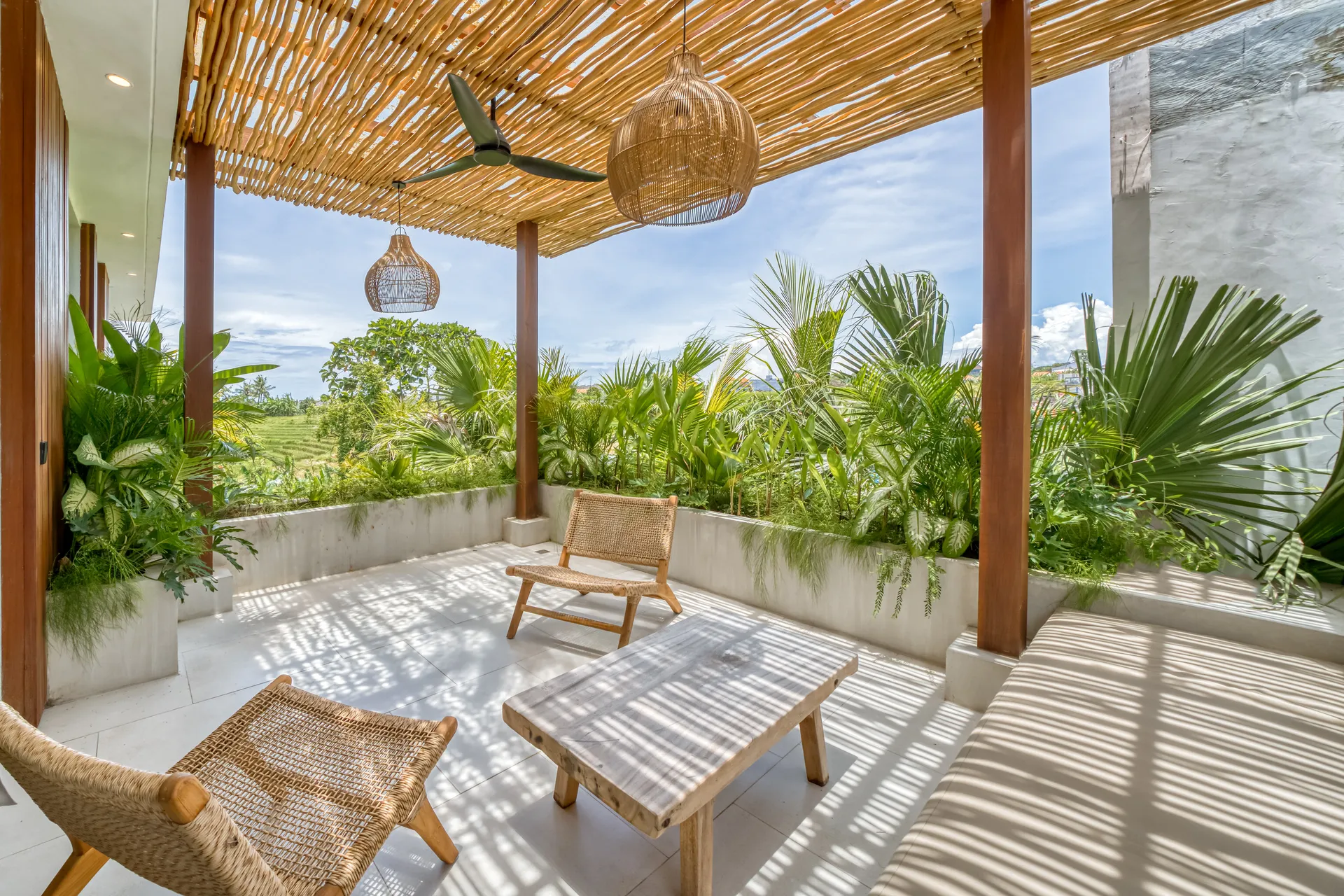 Villa Salamanca Bali Pererenan, 3-Bedrooms Modern Villa with Ricefields View