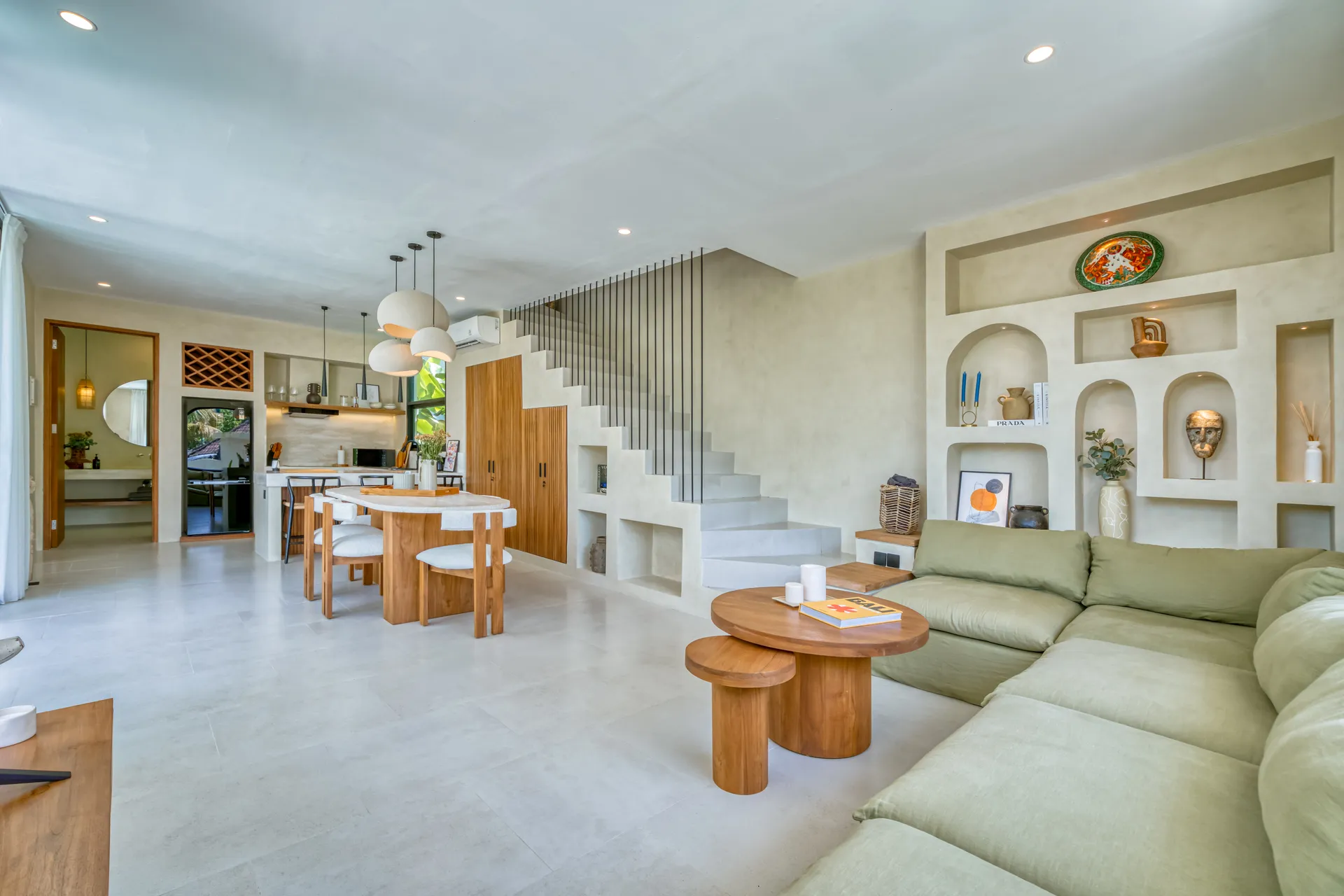 Villa Salamanca Bali Pererenan, 3-Bedrooms Modern Villa with Ricefields View