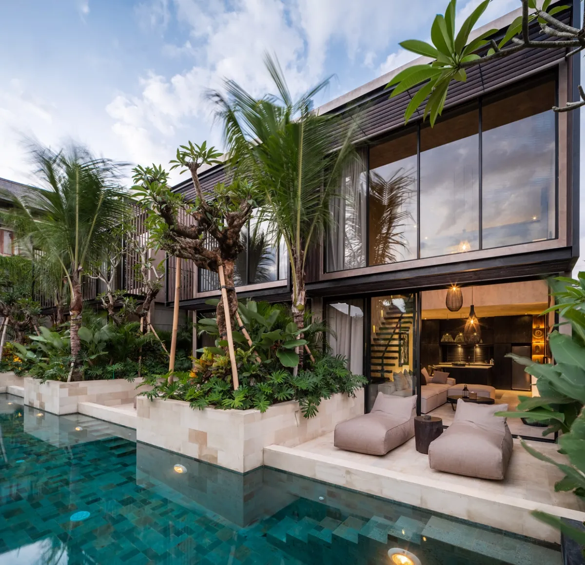 Zendara Villas Canggu, Tropical Style Villa in The Heart of Canggu